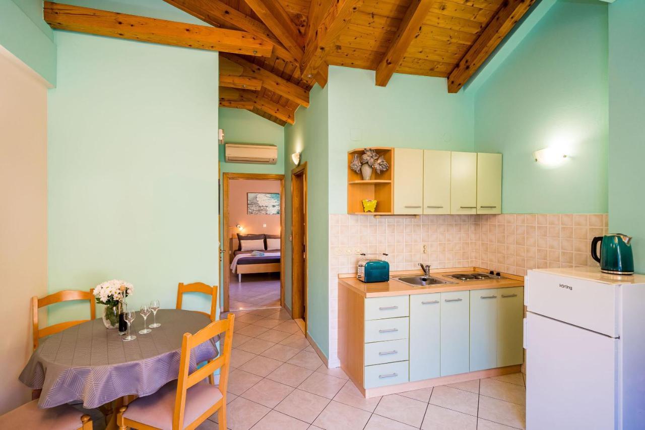 Apartments Kruno Затон Экстерьер фото
